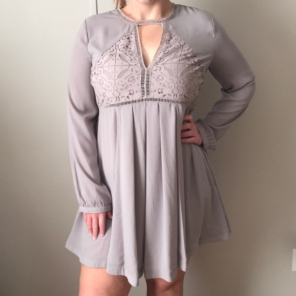 Gianni Bini Dresses & Skirts - NWOT! Gianni Bini embrodiered lace dress!